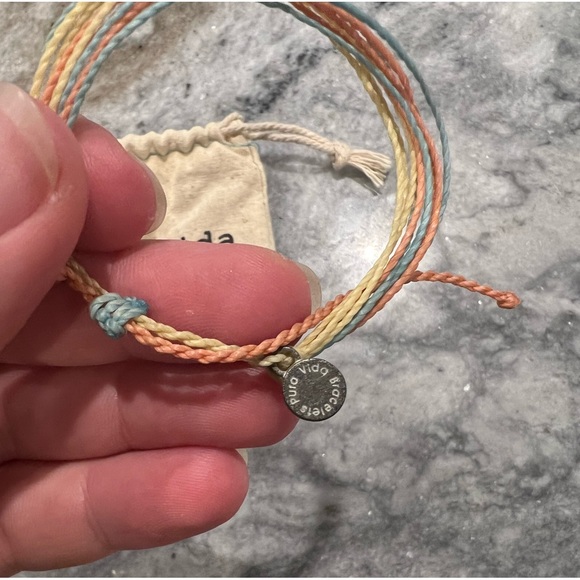 Brand New Pura Vida Bracelet - Picture 2 of 2